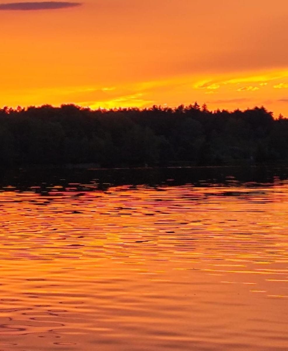 Bungalow Direkt Am See, Mit Eigenem Boot Roding Bagian luar foto